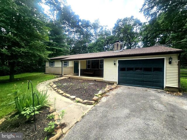 103 BRANDYWINE DR, Coatesville, PA 19320