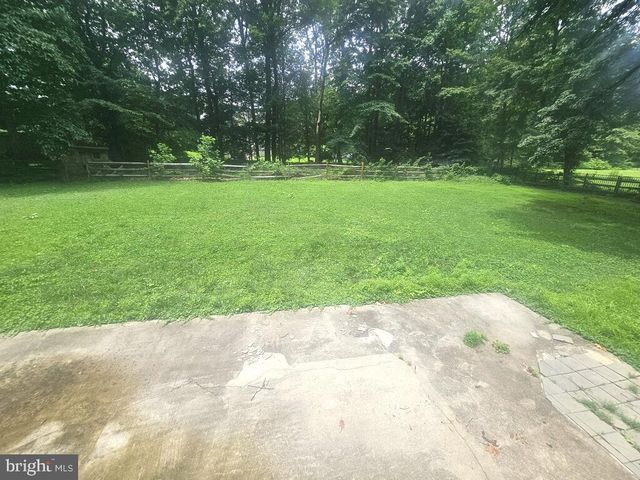 103 BRANDYWINE DR, Coatesville, PA 19320
