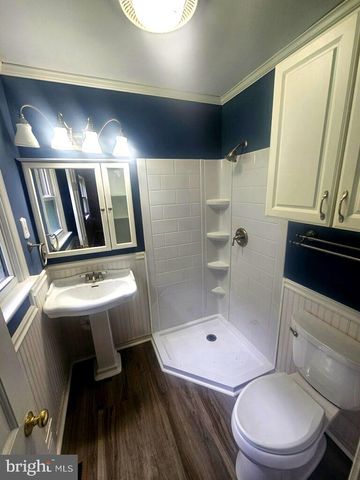 103 BRANDYWINE DR, Coatesville, PA 19320