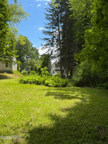 34 Hamilton Street, Guilderland, NY 12084