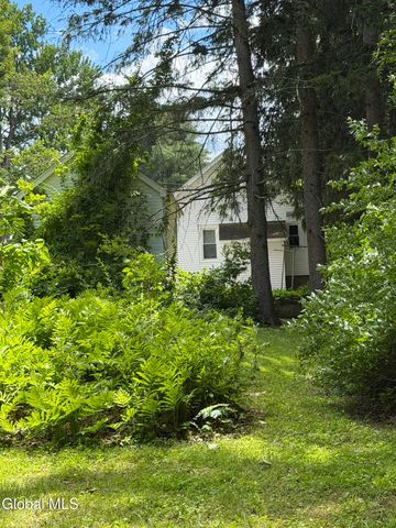 34 Hamilton Street, Guilderland, NY 12084