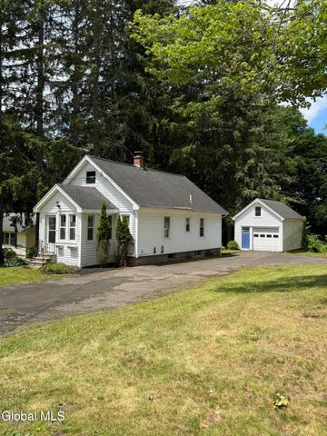 34 Hamilton Street, Guilderland, NY 12084