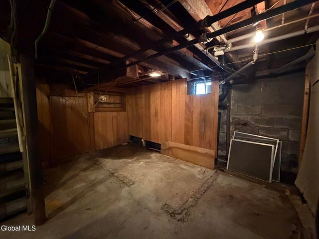 34 Hamilton Street, Guilderland, NY 12084