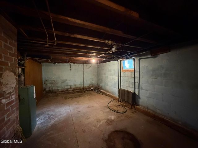 34 Hamilton Street, Guilderland, NY 12084