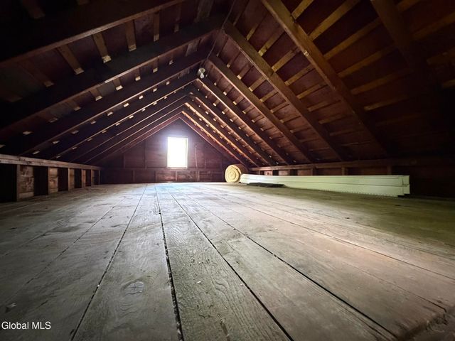 34 Hamilton Street, Guilderland, NY 12084