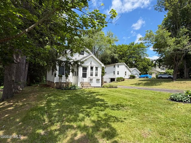 34 Hamilton Street, Guilderland, NY 12084