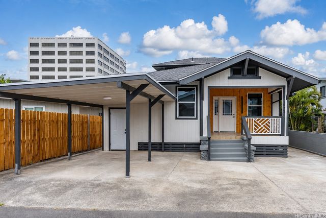 1825-B Liliha Street, Honolulu, HI 96817