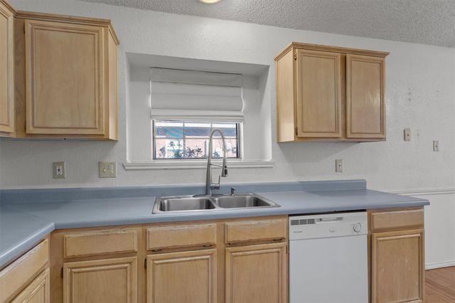 5004 Lindsey DR, Killeen, TX 76542