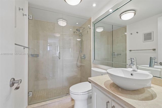 155 Ocean Lane Dr 614, Key Biscayne, FL 33149