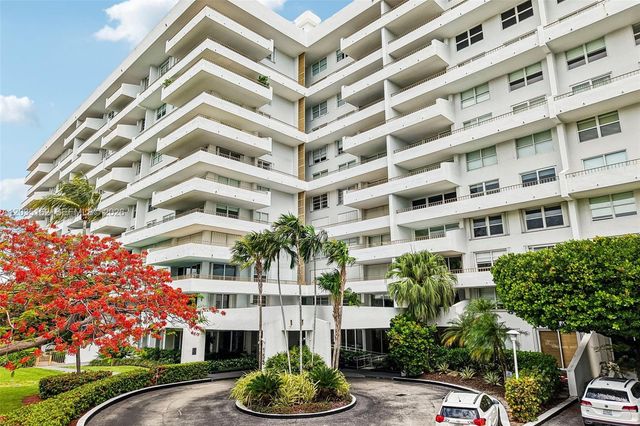 155 Ocean Lane Dr 614, Key Biscayne, FL 33149
