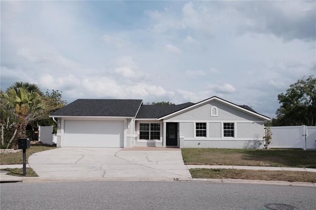 2600 PISCES DRIVE, Orlando, FL 32837