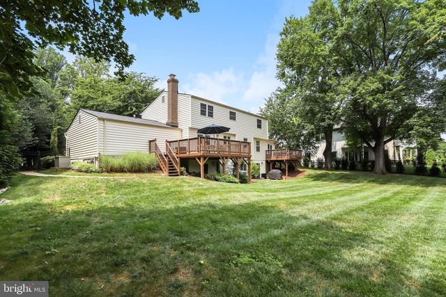 907 CANTLE LN, Great Falls, VA 22066