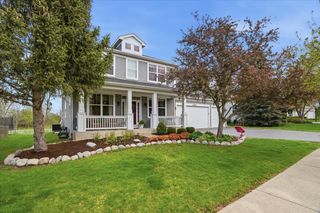 2240 Trailside Lane, Wauconda, IL 60084