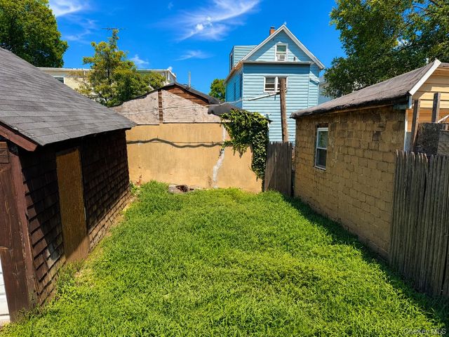 25 Monroe Street 1, Mount Vernon, NY 10550
