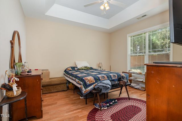 209 Mccarthy Drive, Clayton, NC 27527