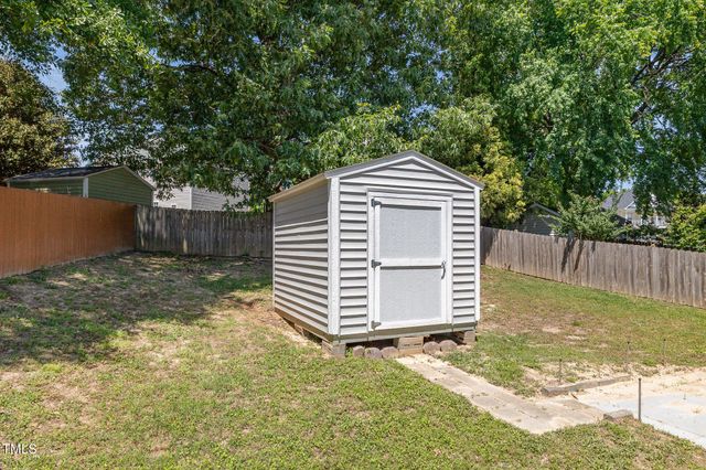 209 Mccarthy Drive, Clayton, NC 27527