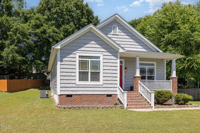 209 Mccarthy Drive, Clayton, NC 27527