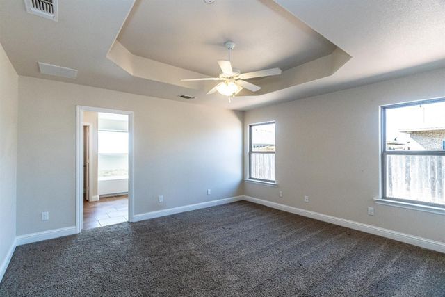 9706 Ridgely Avenue, Lubbock, TX 79424