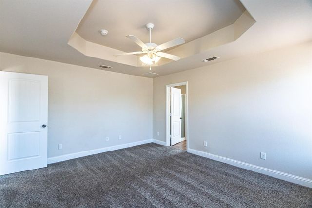 9706 Ridgely Avenue, Lubbock, TX 79424