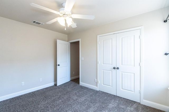 9706 Ridgely Avenue, Lubbock, TX 79424