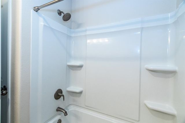 9706 Ridgely Avenue, Lubbock, TX 79424