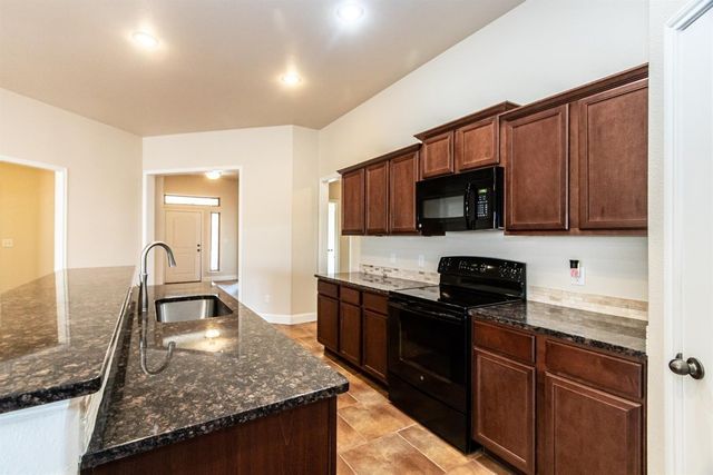 9706 Ridgely Avenue, Lubbock, TX 79424