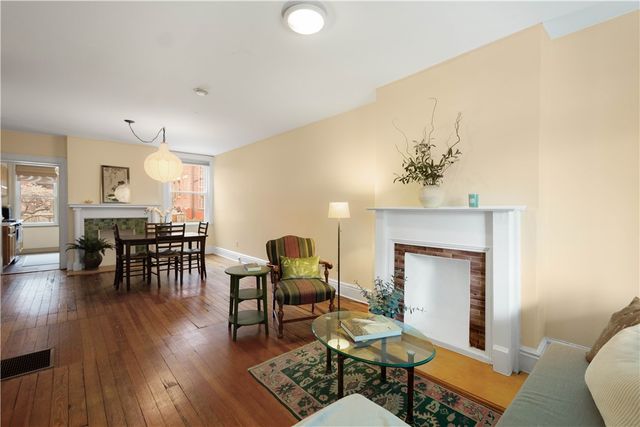 2 Clarendon Place, Friendship Park, PA 15206