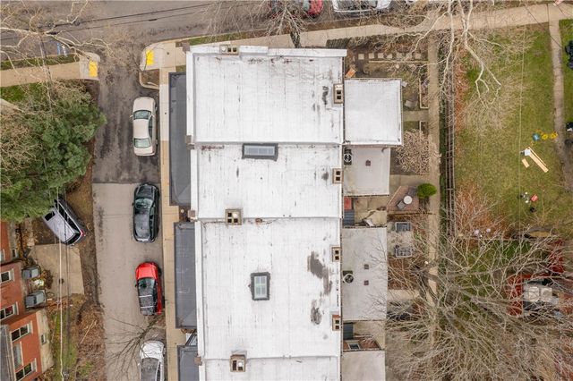 2 Clarendon Place, Friendship Park, PA 15206