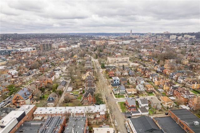 2 Clarendon Place, Friendship Park, PA 15206