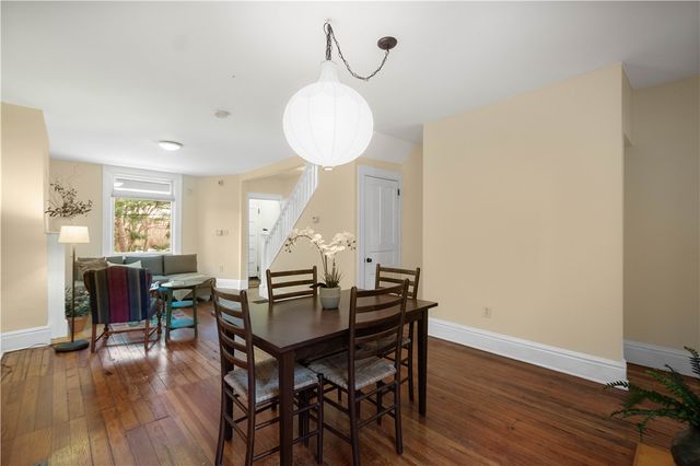 2 Clarendon Place, Friendship Park, PA 15206