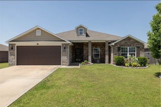 6108 Warrington Road, Bentonville, AR 72713