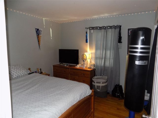 16 Baldwin Drive, Wappingers Falls, NY 12590