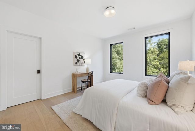 9313 CORONADO TERRACE, Fairfax, VA 22031