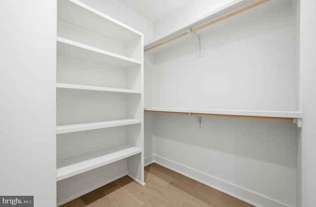 9313 CORONADO TERRACE, Fairfax, VA 22031