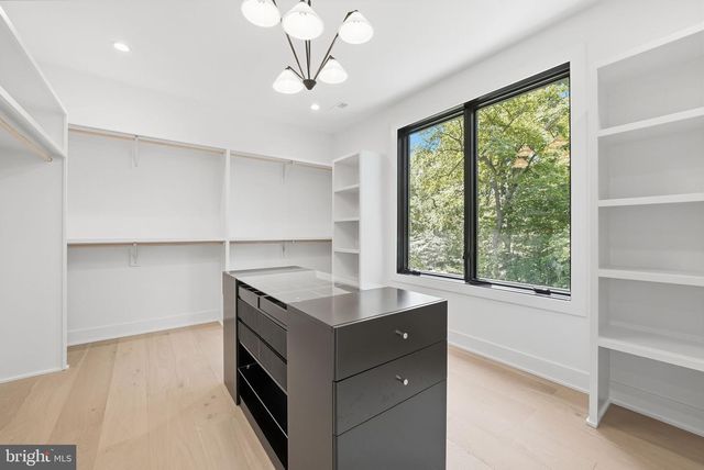 9313 CORONADO TERRACE, Fairfax, VA 22031