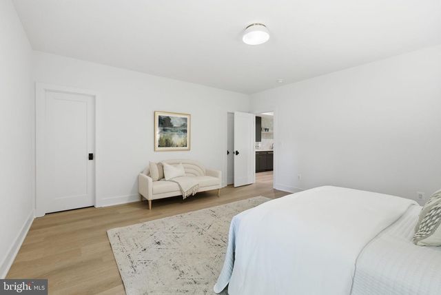 9313 CORONADO TERRACE, Fairfax, VA 22031