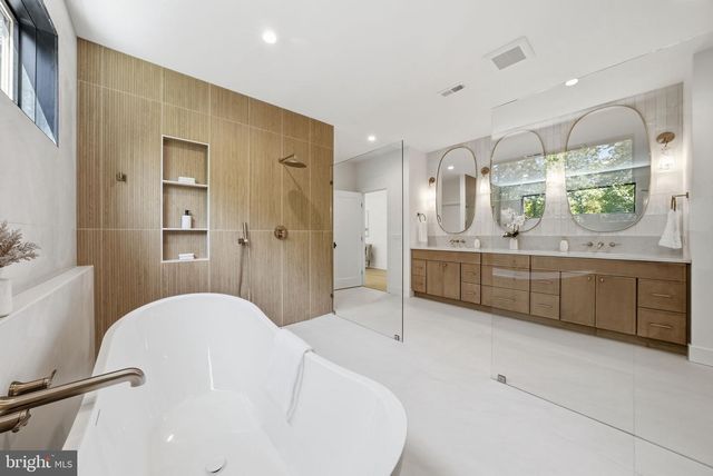 9313 CORONADO TERRACE, Fairfax, VA 22031