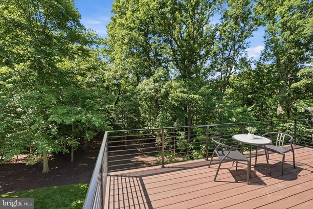 9313 CORONADO TERRACE, Fairfax, VA 22031