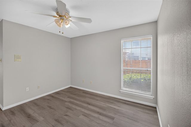 1037 Mccoy Drive, Irving, TX 75062