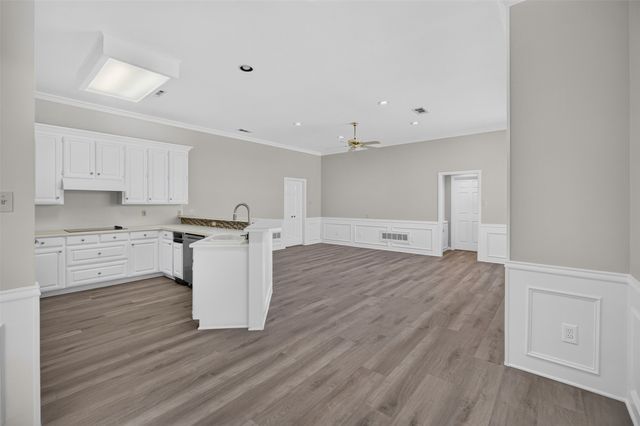 1037 Mccoy Drive, Irving, TX 75062