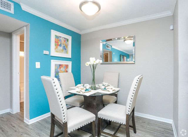 10250 Lands End Drive 605, Houston, TX 77099