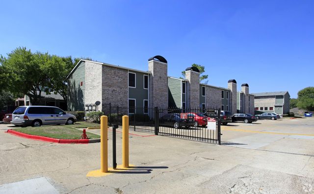 10250 Lands End Drive 605, Houston, TX 77099