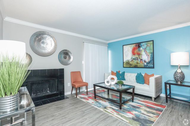 10250 Lands End Drive 605, Houston, TX 77099