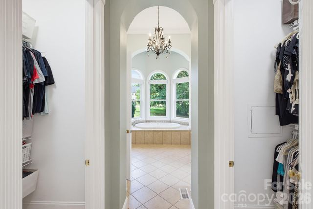 149 Vista Bluff Lane, Mooresville, NC 28117