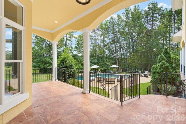 149 Vista Bluff Lane, Mooresville, NC 28117