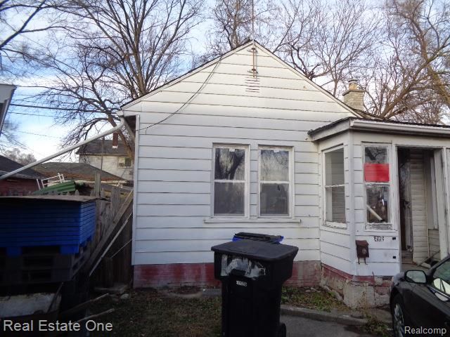14995 Maddelein Street, Detroit, MI 48205
