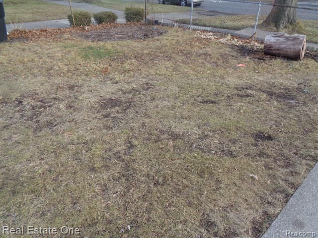 14995 Maddelein Street, Detroit, MI 48205