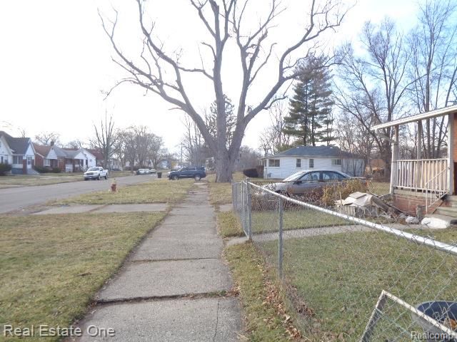 14995 Maddelein Street, Detroit, MI 48205