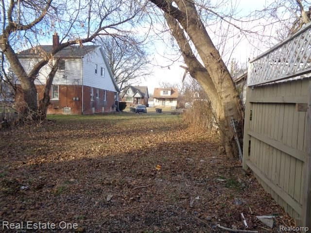 14995 Maddelein Street, Detroit, MI 48205