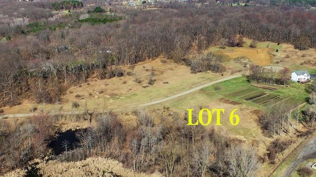 1922 Percy Lane, Highland, MI 48357